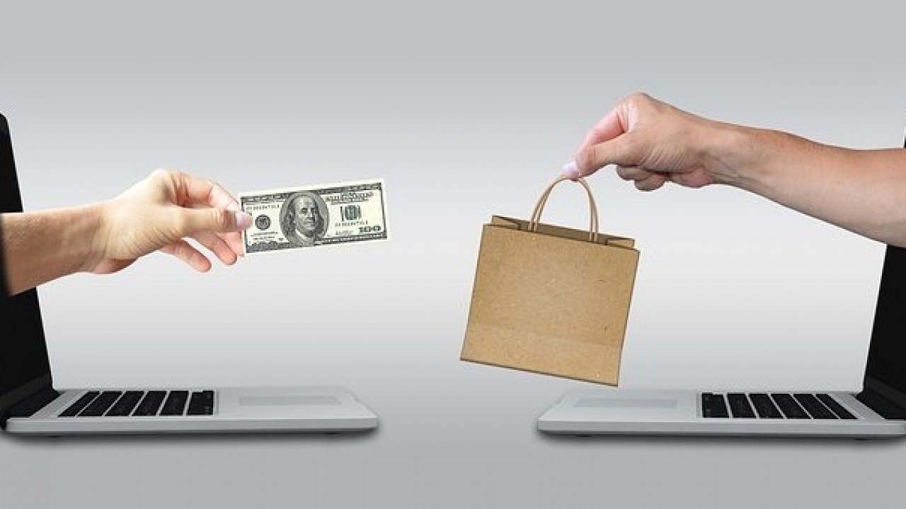 10 Online Shopping Tips to Save Money